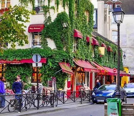 4th- Center Of The Marais - De Ville *